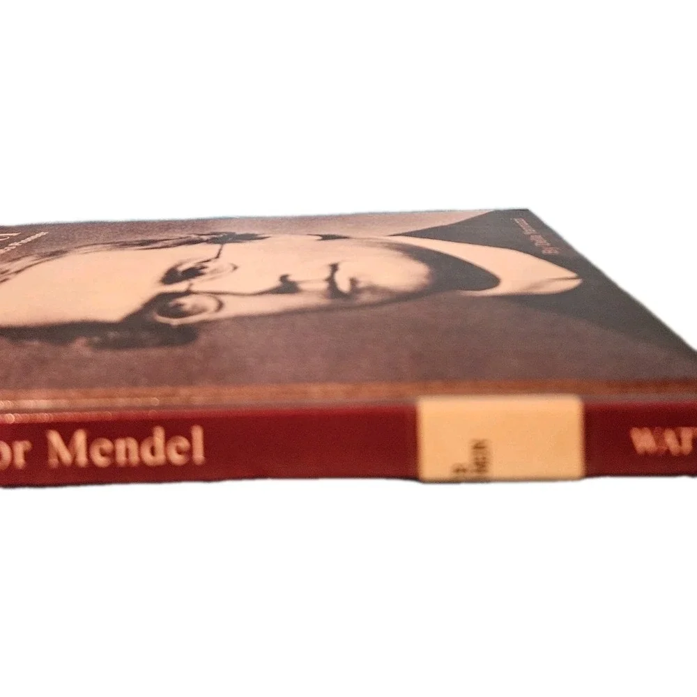 Gregor Mendel: Genetics‎ Pioneer by Yannuzzi, Della